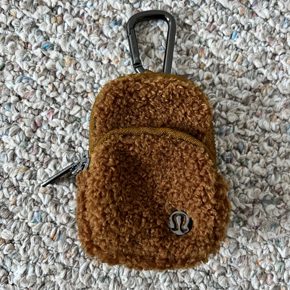 lululemon athletica Brown Sherpa Clip-On Mini Pouch